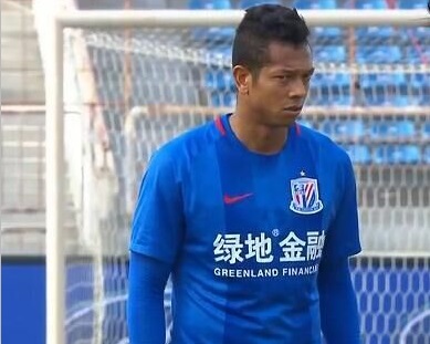 格伦·克洛斯、莎拉·保罗森、泰亚娜·泰勒、金·卡戴珊、妮.搜索-电影网 消息 首页 新闻 视频 大片 影库 CCTV6 VIP影院 全部 电影 电视剧 影人 视频 图片 新闻 更新时间 所有 1小时内 今日内 1周内 1个月内 从资讯频道搜索 结果 144438 条 海莉晒亲吻比伯照片深情表白：My only bubba 2019-04-22 4月22日，海莉·鲍德温通过社交账号晒出一张与老公贾斯汀·比伯的亲密照。