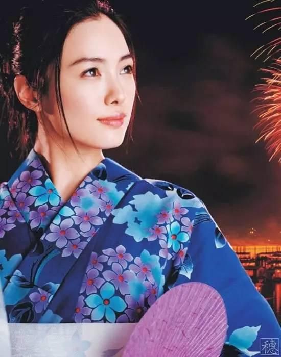 《关于我妈的一切》日票房收651万，累计票房超8500万。