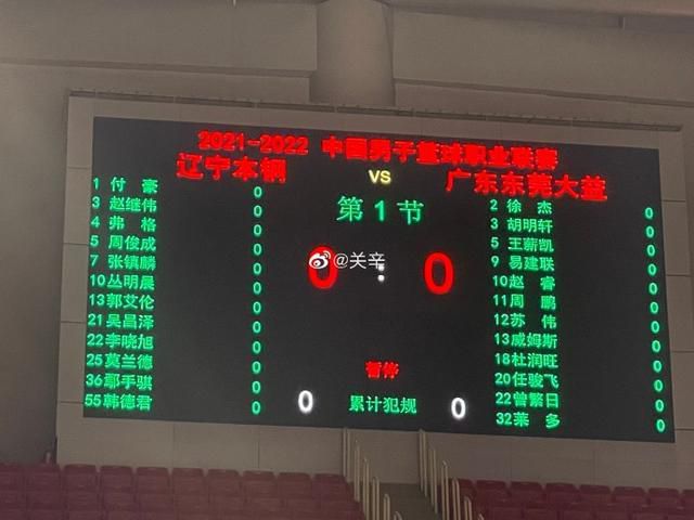 创造力”崩塌，从自由沙盒到流水线任务作为累计游玩超千个小时的硬核玩家，耿游子民对《我的世界》的热爱源于其“去中心化”的无限可能：生存冒险、自动化机械、建筑艺术……玩家在方块世界中书写自己的故事。