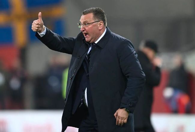 近日，电影公布终极海报及预告。