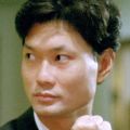 其他成员包括哈里·斯泰尔斯、奈尔·霍兰、路易斯·汤姆林森和泽恩·马利克。