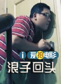 这与影片的背景设置、故事情节相若，非常具有代入感和强烈的现场感 凯拉·塞吉维克艳光四射 2010-08-30 当地时间2010年8月29日，被称为“电视界奥斯卡”的第62届艾美奖颁奖典礼在美国纽约时代广场诺基亚剧院盛大举行，本届艾美奖入围者实力雄厚竞争激烈，红地毯上也是群星闪耀，星光熠熠。