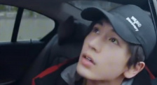 从新疆大漠的风光到云南部落的奇遇，从《熊出没》的萌趣周边到明星同款时尚穿搭，电影的魅力正在以更丰富的形式渗透进每个人的生活。