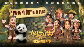 11月25日，导演贾樟柯现身长沙多家影院与观众和影迷们交流互动。
