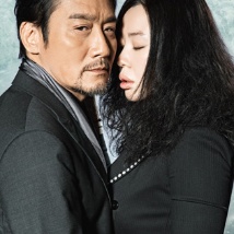 李威堂弟回应其卷入“精舍杀人案”：平常没联络 2025-01-16 曾出演《放羊的星星》《海派甜心》等经典台湾偶像剧的男演员李威，已经淡出演艺圈近8年，潜心学佛。